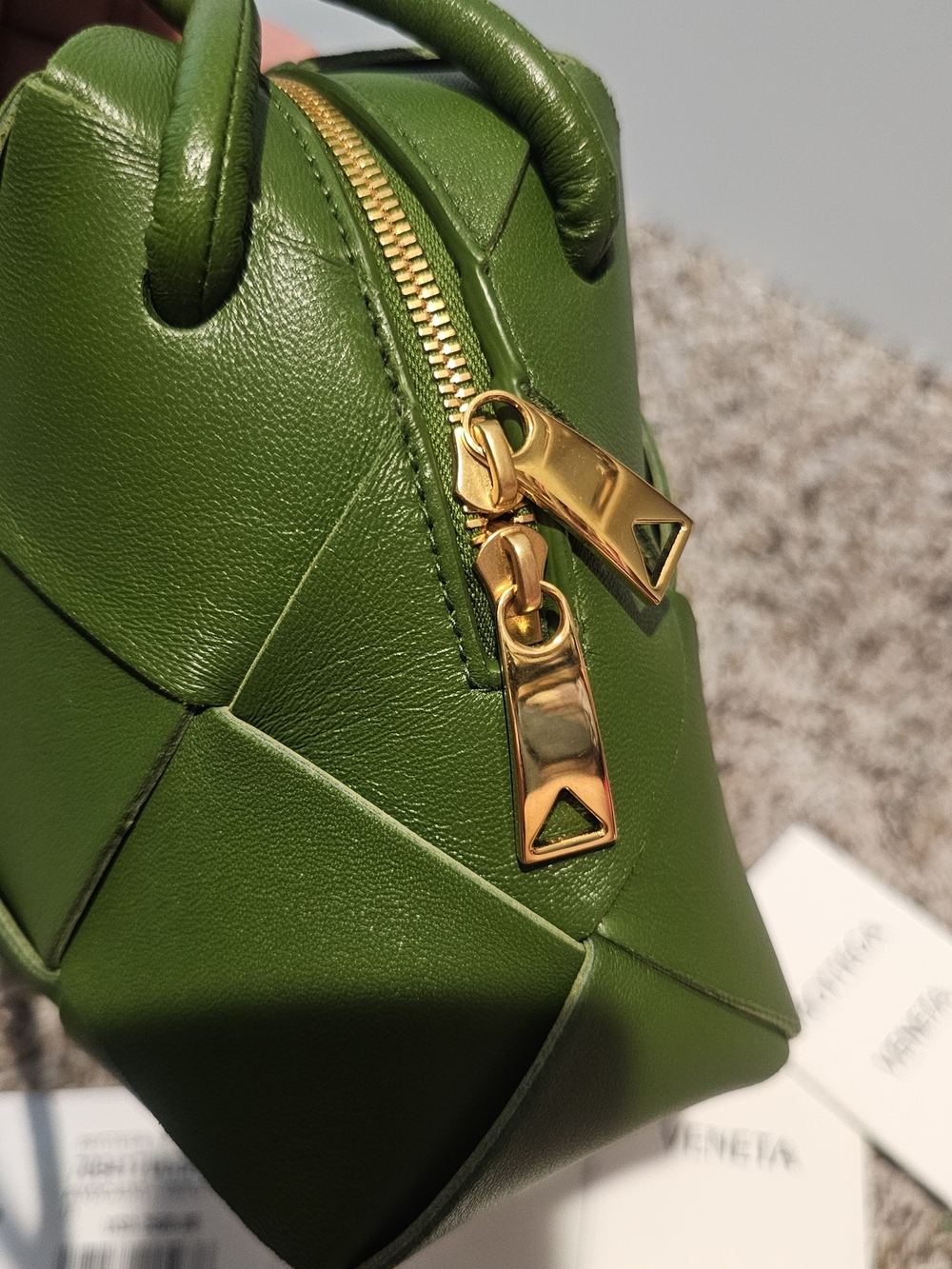 Bottega Veneta Camera Bag - Picture 7 of 13